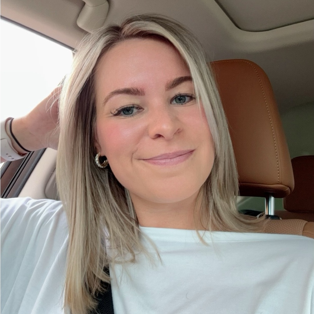 Meet your Posher, Megan